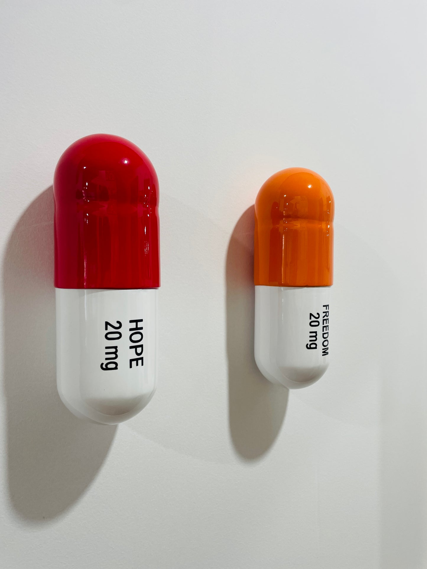 20 MG Hope Freedom pill Combo (red, orange, white) - figurative sculpture