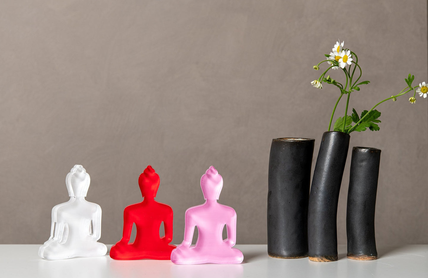 Buddha statue set of 3 - White, Red and Pink